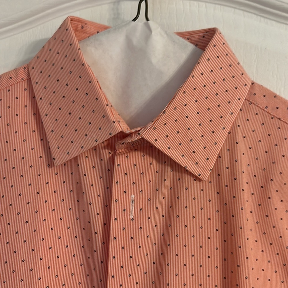 Men’s Express Extra Slim Button Up XS 13-13.5”